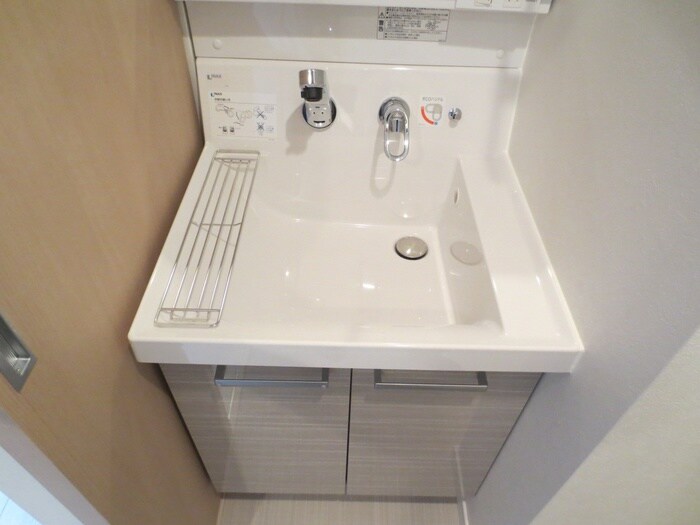 物件内観写真12　(洗面)