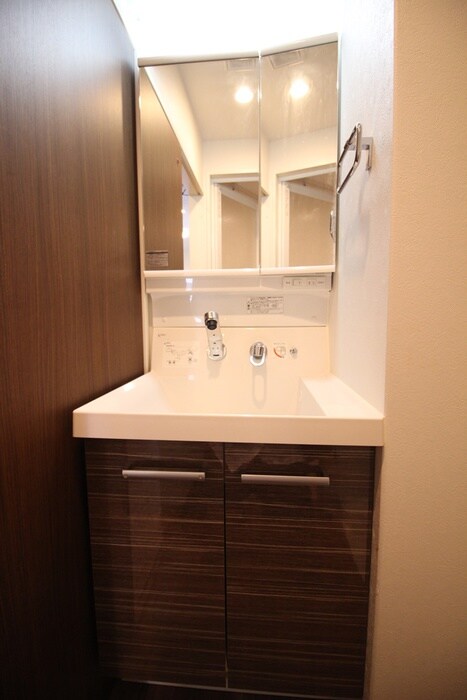 物件内観写真13　(洗面)