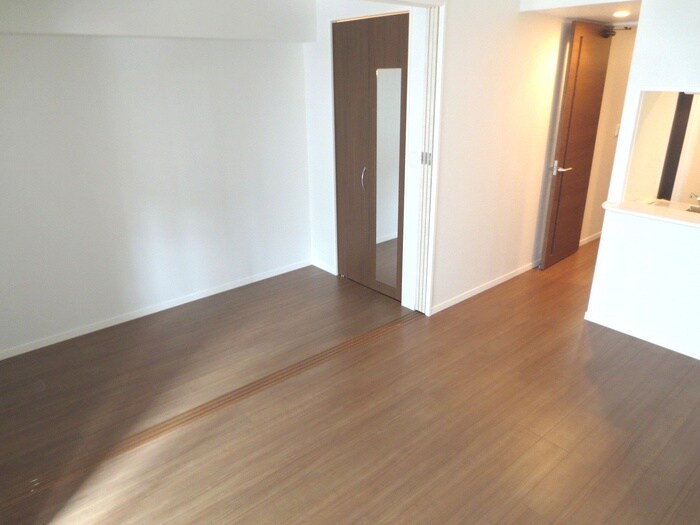 物件内観写真17　(居室)