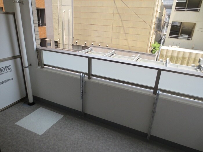 物件内観写真17　(ベランダ・バルコニー)