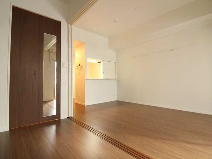 物件内観写真20　(居室)