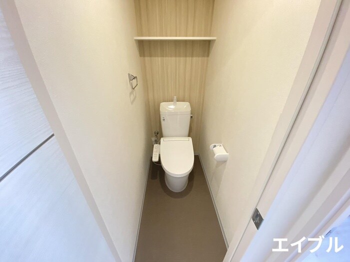 物件内観写真8　(トイレ)