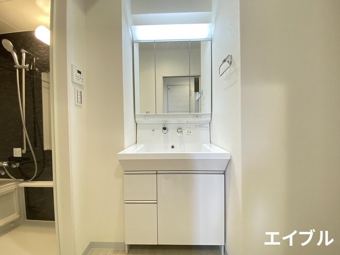 物件内観写真11　(洗面)