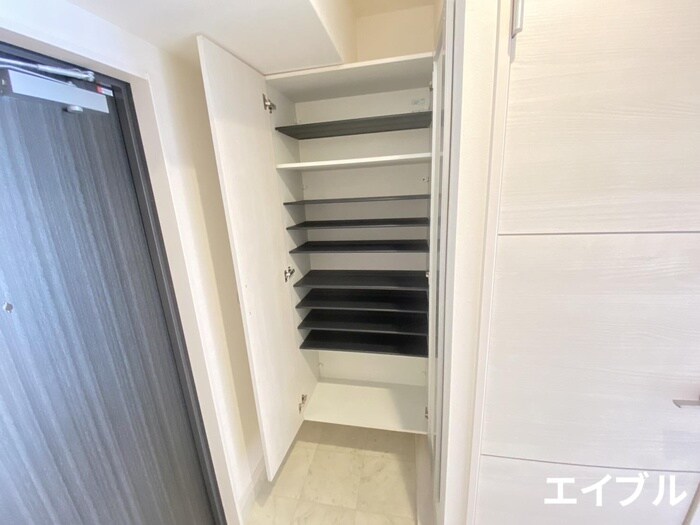 物件内観写真19　(靴箱)