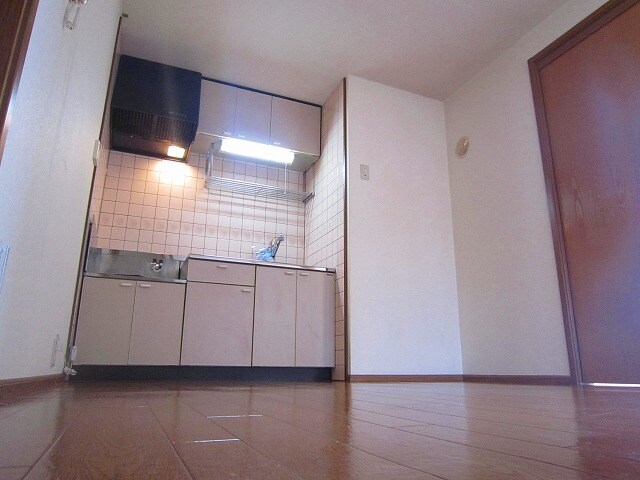 物件内観写真4　(居室)