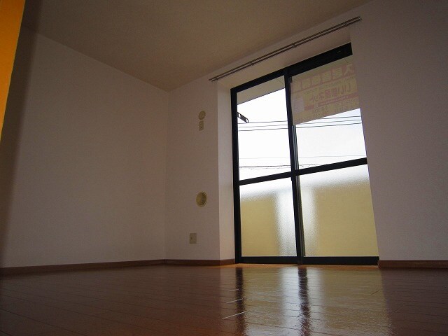 物件内観写真5　(居室)