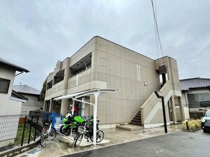 アーバンヒルズ外観写真