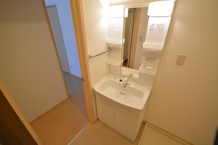 物件内観写真14　(洗面)