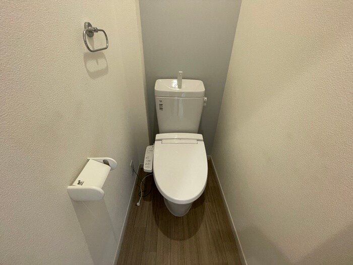 物件内観写真10　(トイレ)