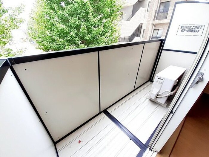 物件内観写真11　(ベランダ・バルコニー)