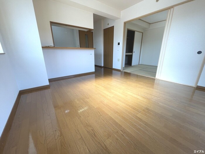 物件内観写真7　(居室)