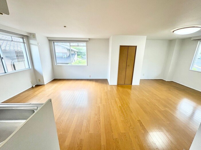 物件内観写真5　(居室)