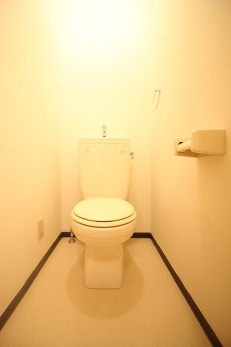 物件内観写真14　(トイレ)