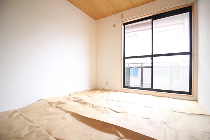 物件内観写真22　(居室)