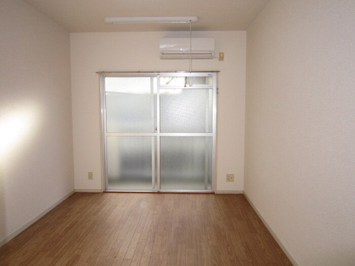 物件内観写真7　(内観写真)