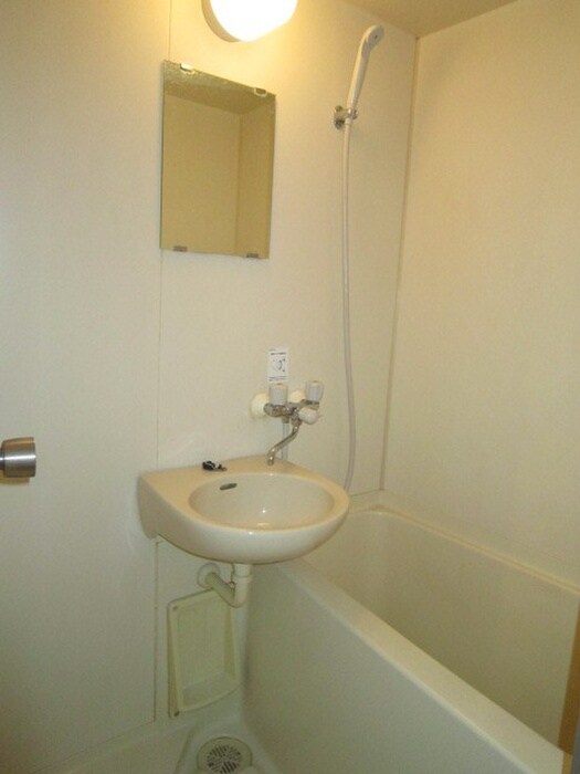 物件内観写真12　(バス／シャワールーム等)