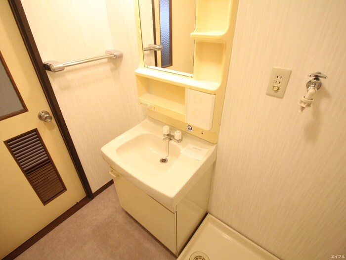 物件内観写真8　(洗面)