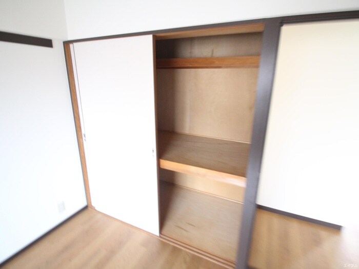 物件内観写真15　(収納)