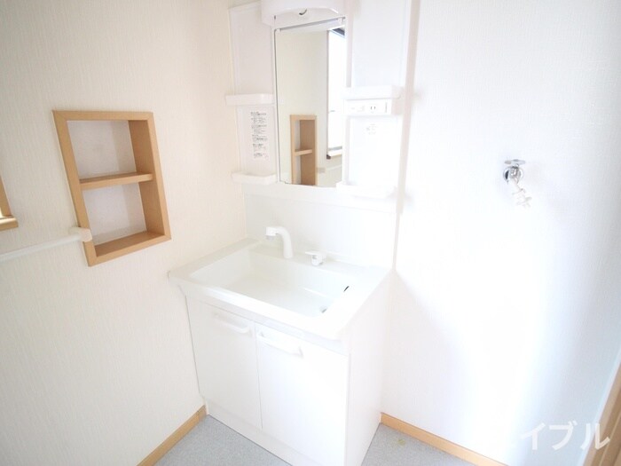 物件内観写真13　(洗面)