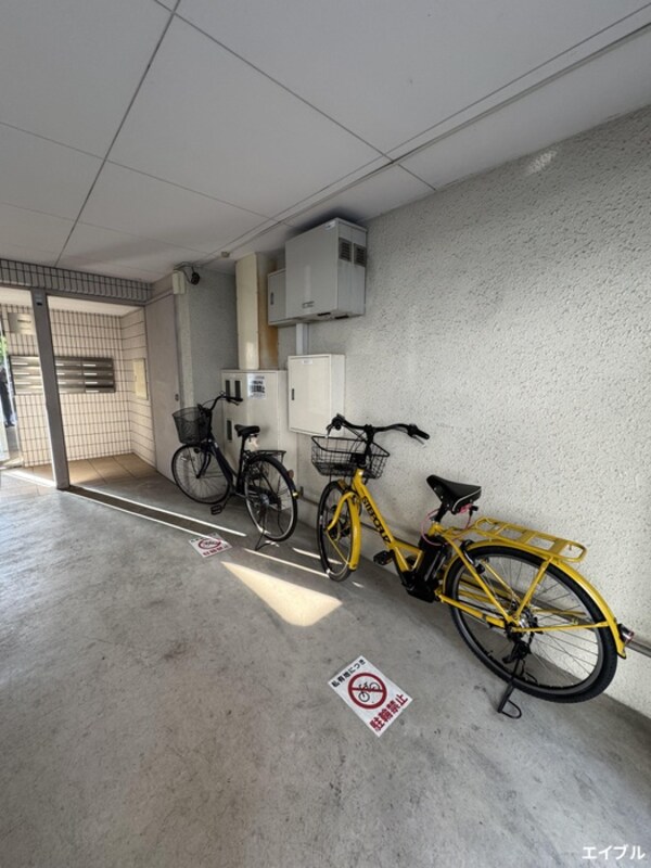 駐輪場