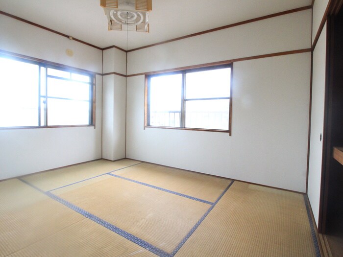 物件内観写真11　(内観写真)