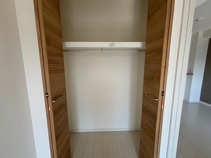 物件内観写真16　(収納)