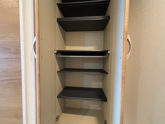 物件内観写真20　(靴箱)