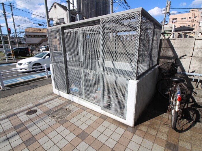 物件外観写真6　(建物設備)