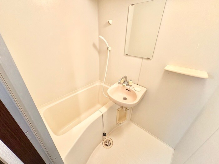 物件内観写真11　(バス／シャワールーム等)