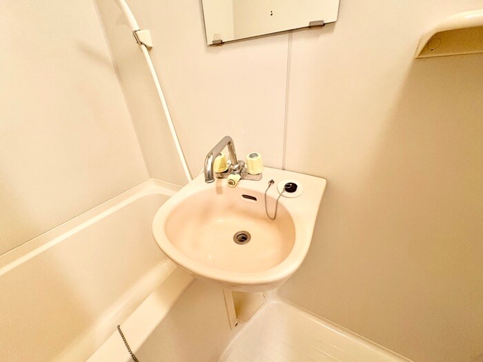 物件内観写真13　(洗面)