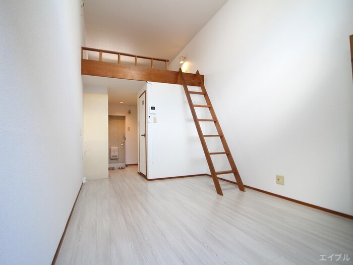 物件内観写真9　(居室)