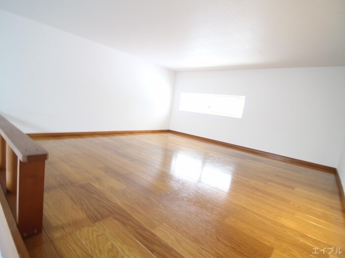 物件内観写真10　(居室)
