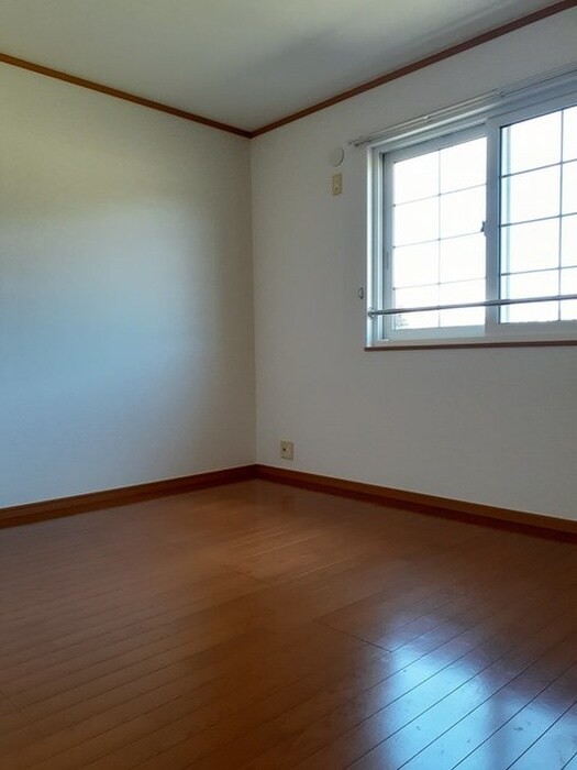 物件内観写真3　(居室)