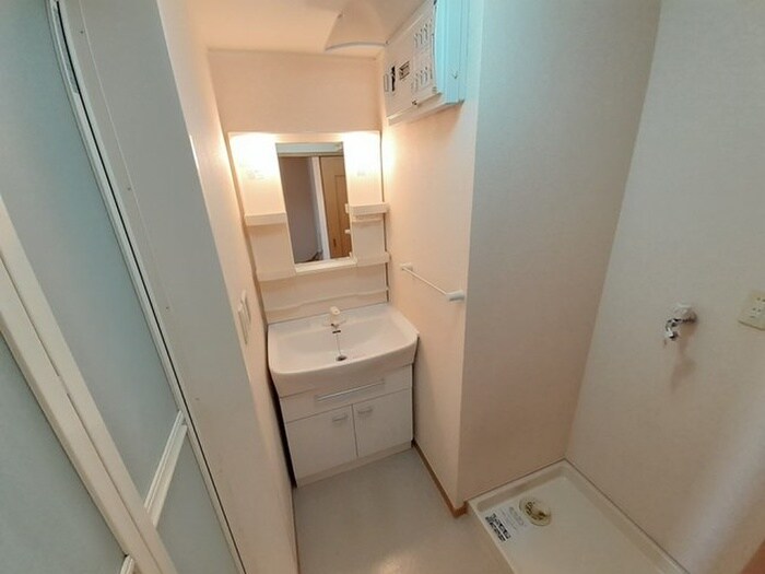 物件内観写真10　(洗面)