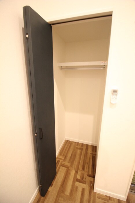 物件内観写真15　(収納)