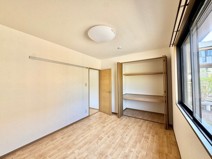 物件内観写真17　(内観写真)