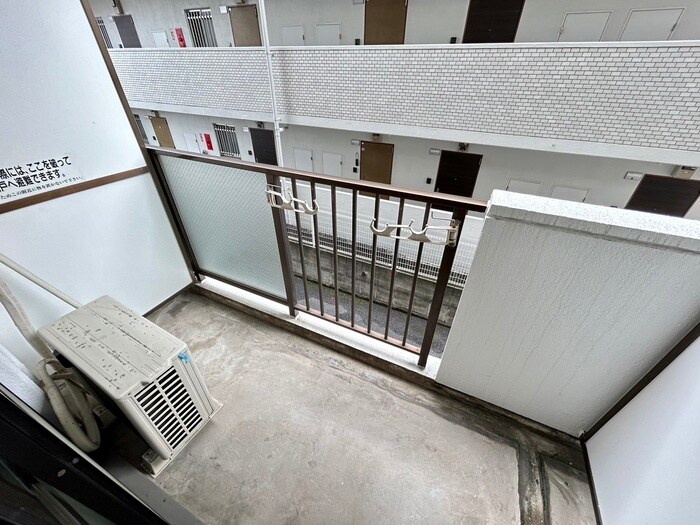 物件内観写真15　(ベランダ・バルコニー)