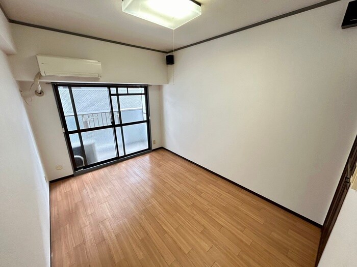 物件内観写真20　(居室)