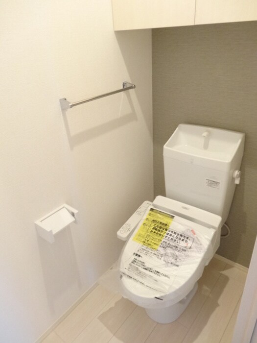 物件内観写真16　(トイレ)