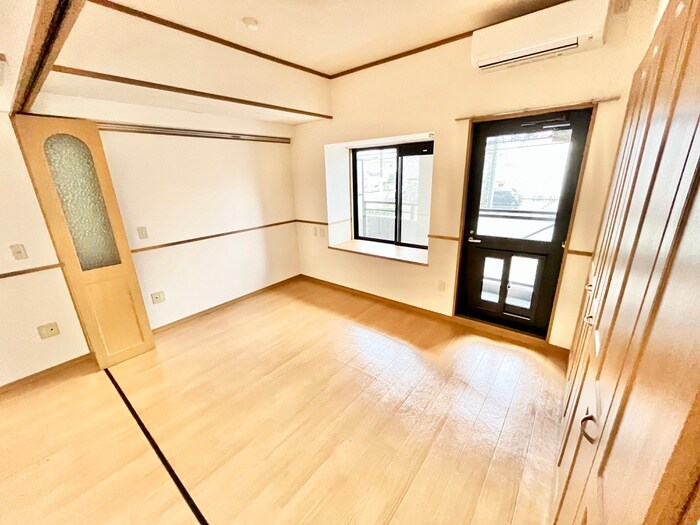 物件内観写真7　(居室)