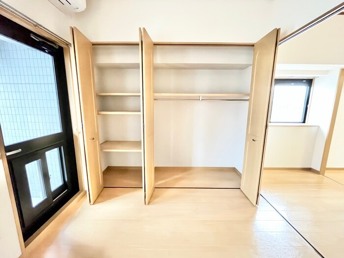 物件内観写真13　(収納)