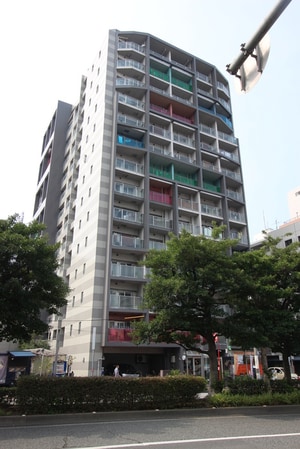 ｻｳﾞｫｲ ｻﾞ･ｾﾝﾄﾗﾙｶﾞ-ﾃﾞﾝ(1301)外観写真