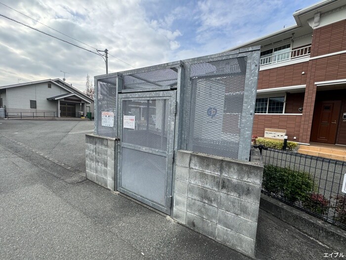 物件外観写真4　(建物設備)