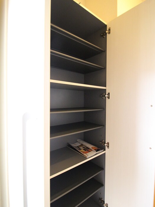 物件内観写真15　(靴箱)