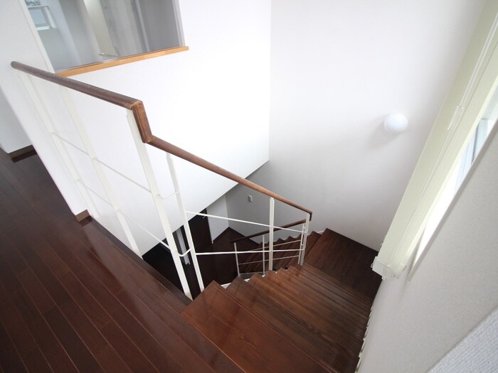 物件内観写真10　(廊下)