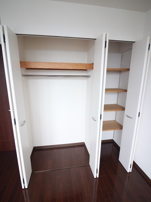 物件内観写真11　(収納)