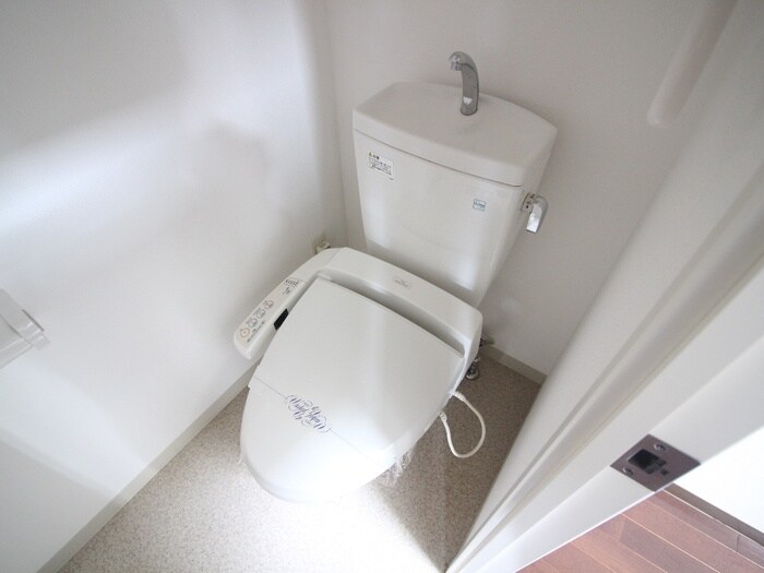 物件内観写真13　(トイレ)