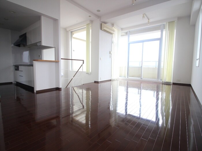 物件内観写真21　(居室)