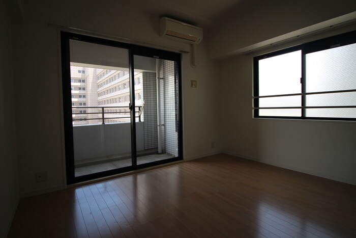 物件内観写真6　(居室)