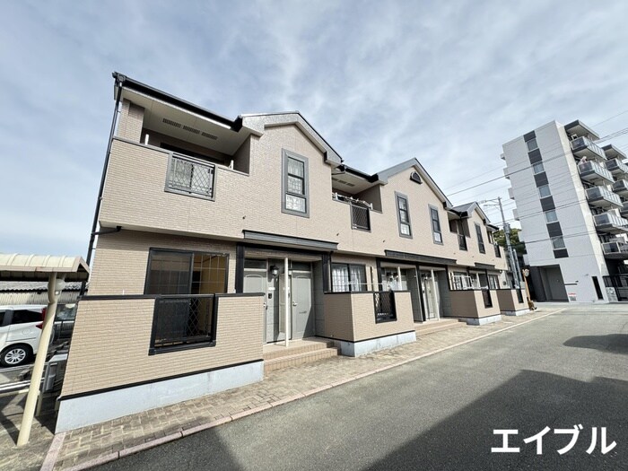 物件外観写真1　(外観写真)